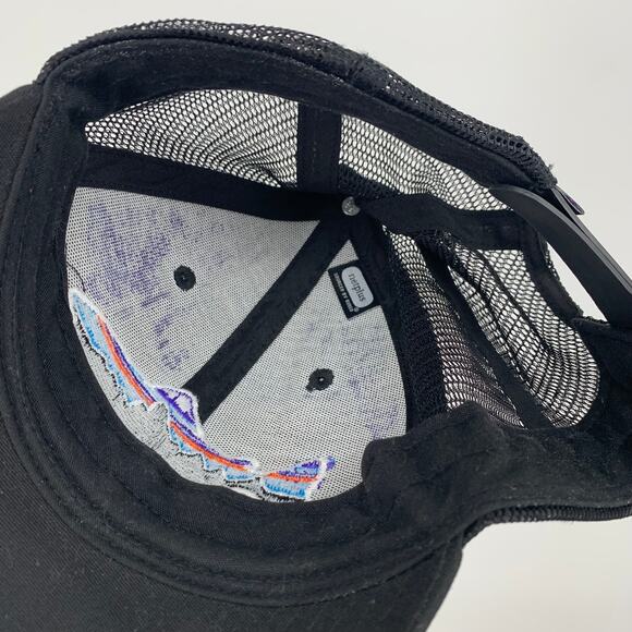 Patagonia Unisex Fish Patch Mesh Trucker Hat with Adjustable Size - Picture 5 of 5